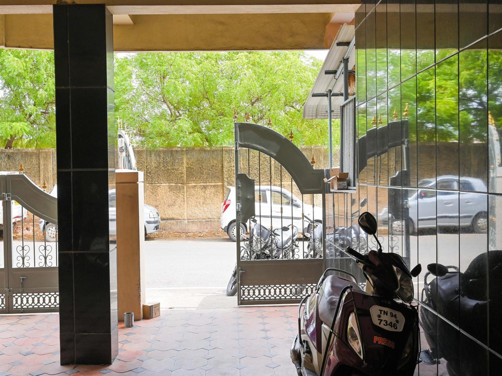 Hotel O Vel Vel Guest House Palni Exterior photo