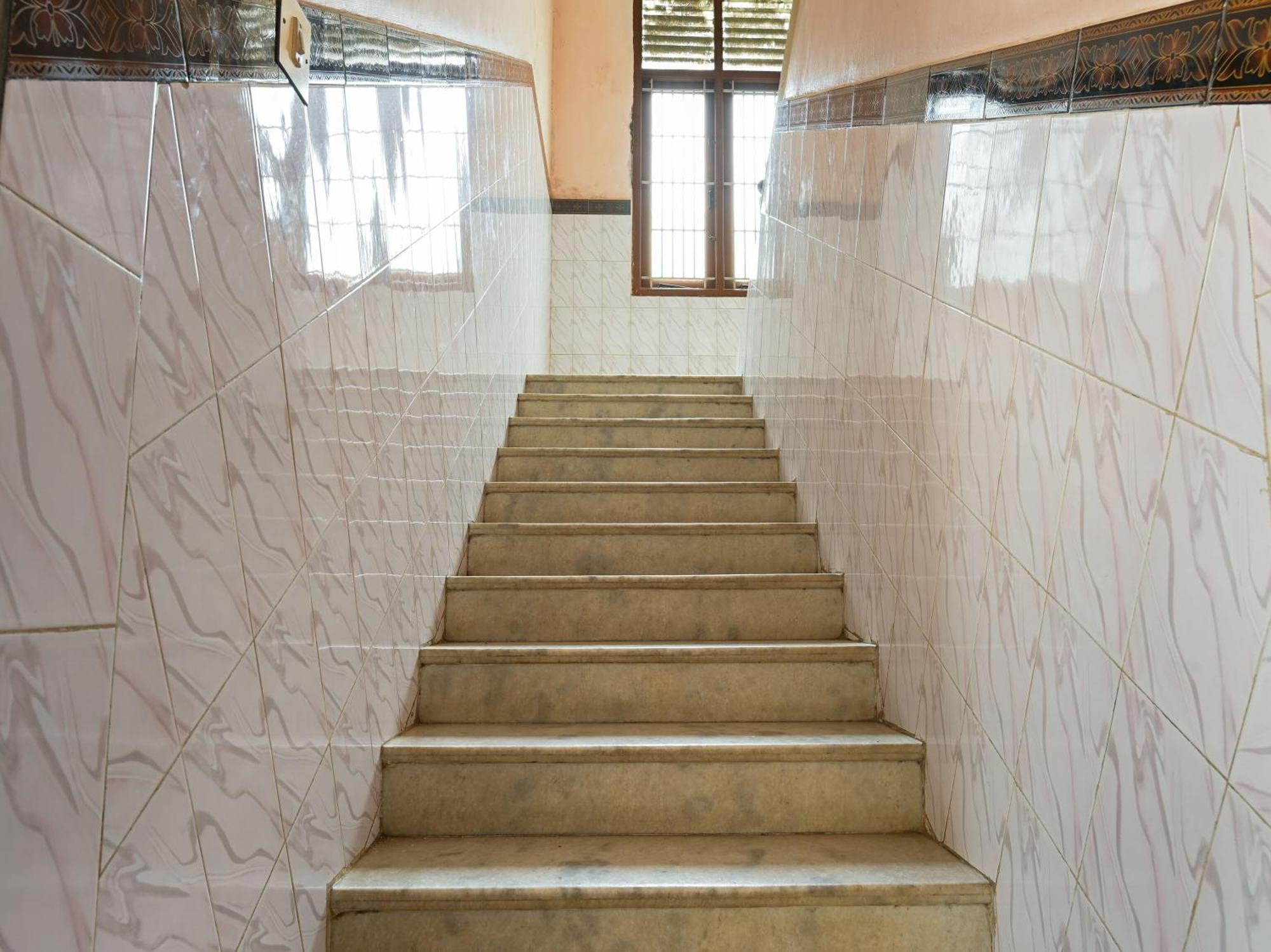 Hotel O Vel Vel Guest House Palni Exterior photo